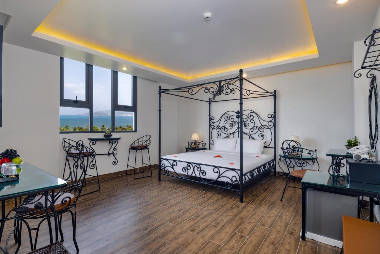 Azura Gold Hotel & Apartment Nha Trang Exterior foto