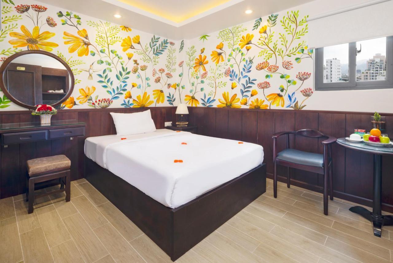 Azura Gold Hotel & Apartment Nha Trang Exterior foto
