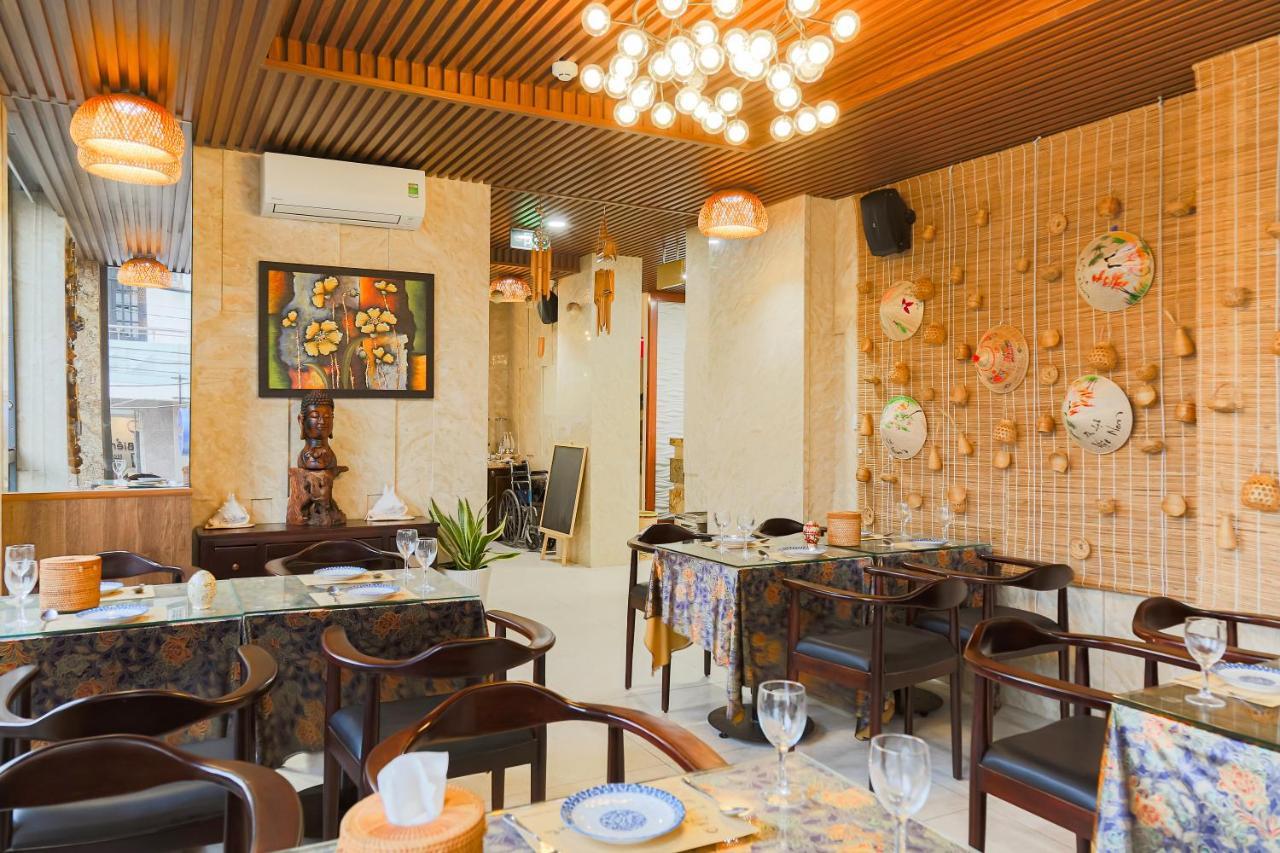Azura Gold Hotel & Apartment Nha Trang Exterior foto