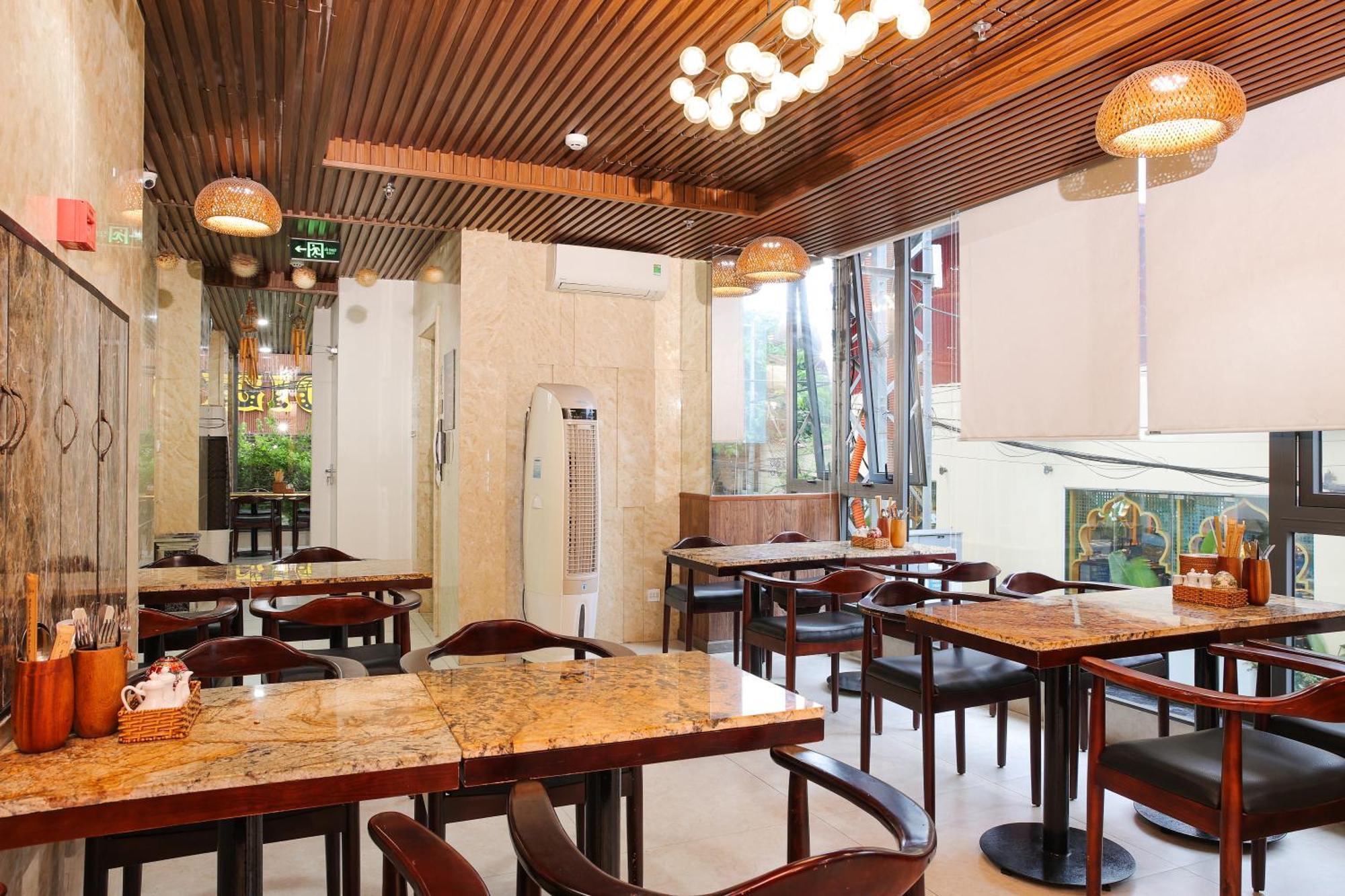 Azura Gold Hotel & Apartment Nha Trang Exterior foto