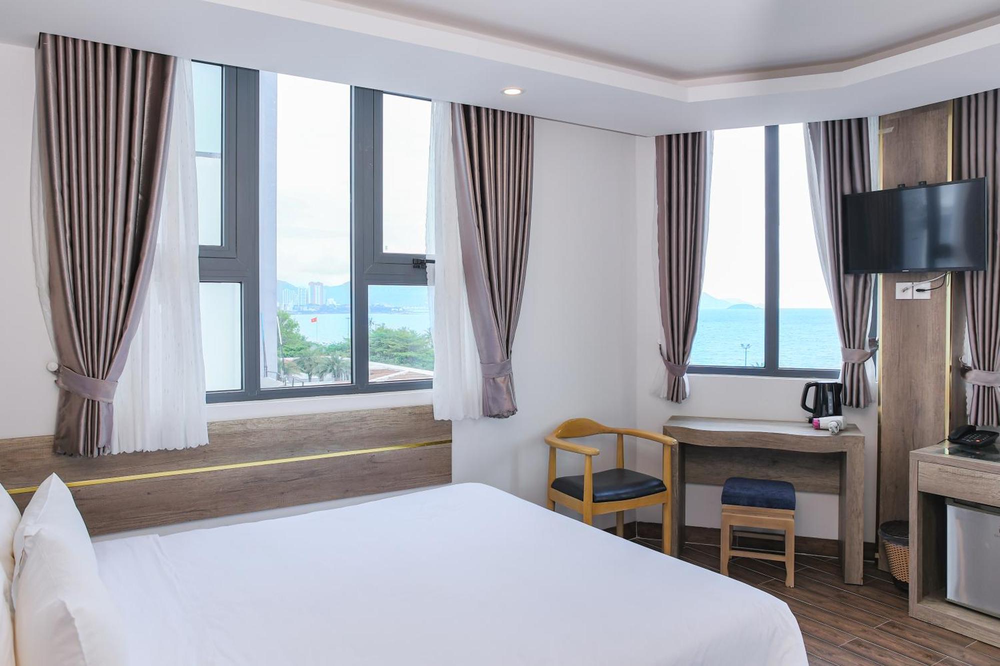 Azura Gold Hotel & Apartment Nha Trang Exterior foto